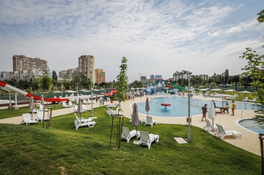 Общинският аквапарк в София отваря за посетители
